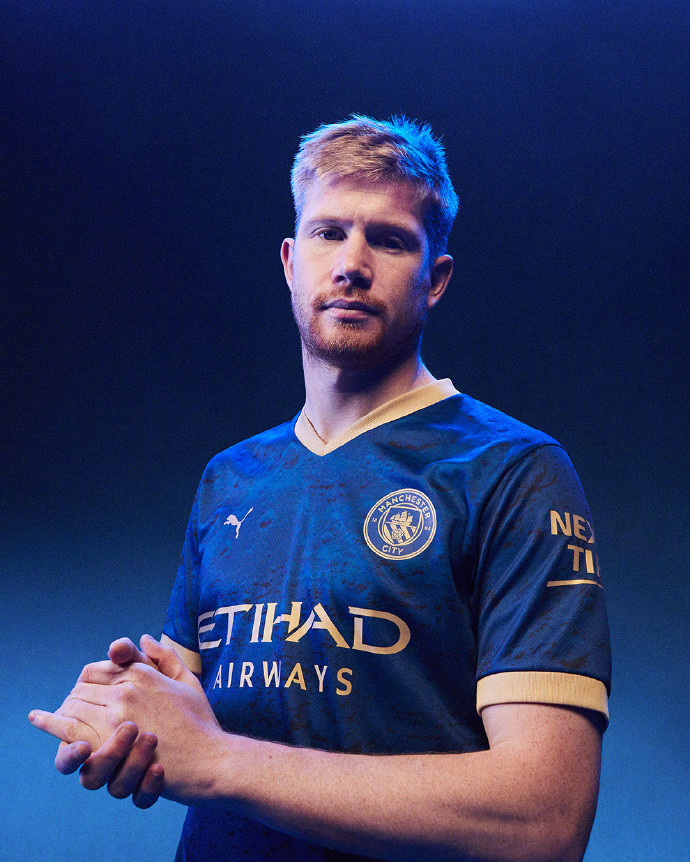 恒大国脚做青训直面现实：想踢职业的孩子少了