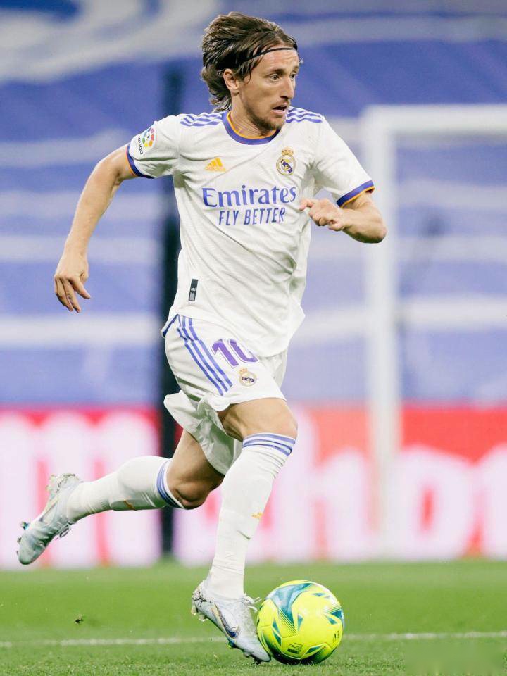 澳超战报：纳布特绝杀球被吹，中央海岸水手0-0墨尔本城