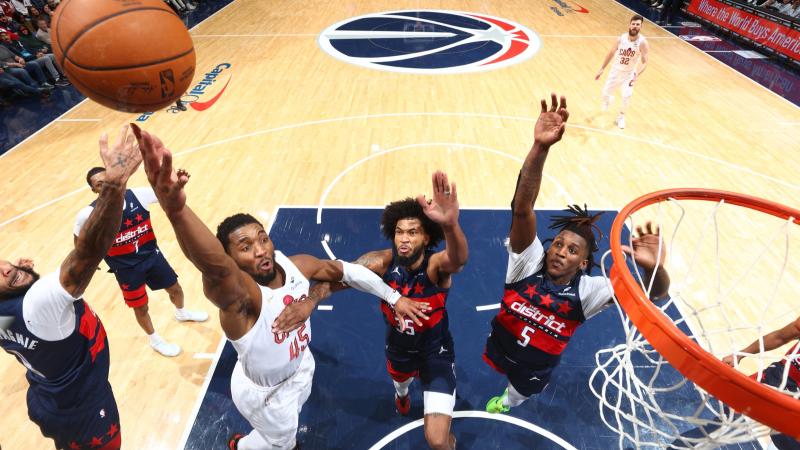 阿莱格里：现在的成绩并不是惊喜；迈尼昂是世界前三门将之一